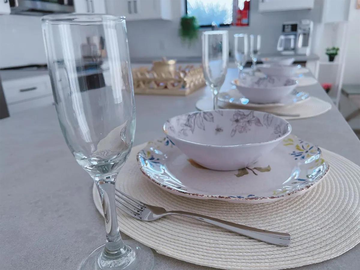 Lux Place And Cozy 3Beds 2Rooms Enjoy Life In Wpb Gym, Ev Station Nearby The Downtown And Beaches Γουεστ Παλμ Μπιτς Εξωτερικό φωτογραφία