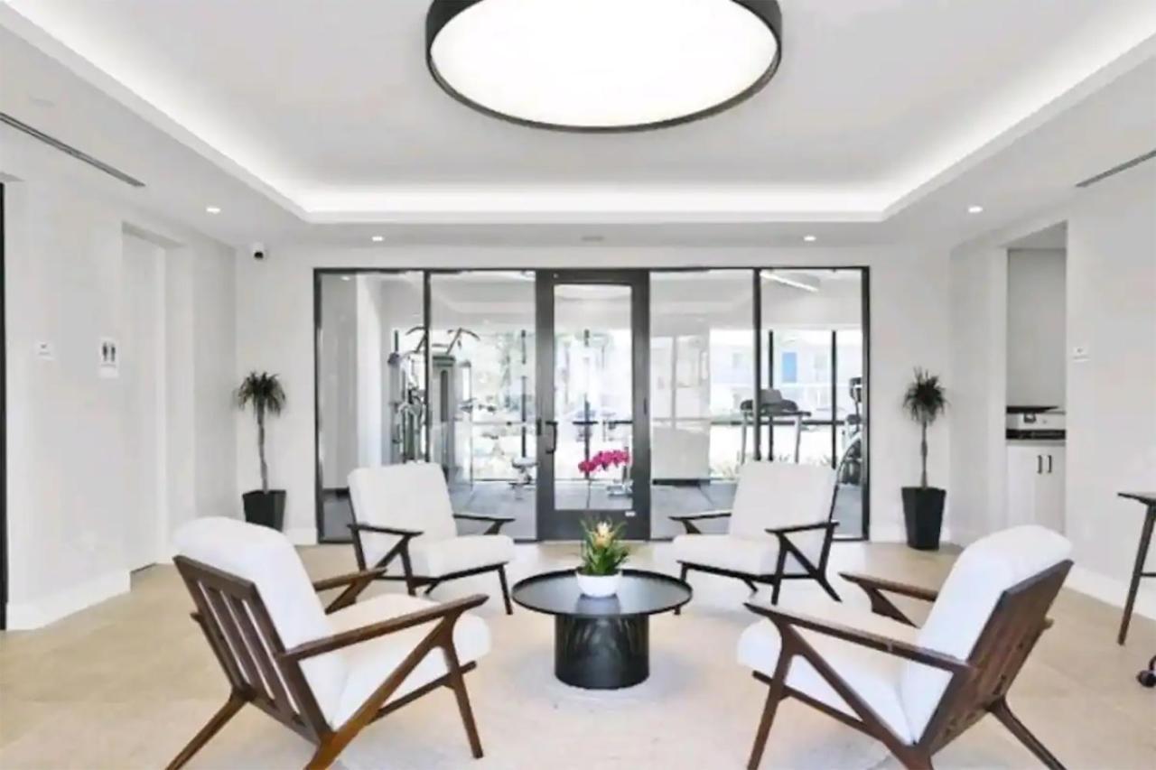 Lux Place And Cozy 3Beds 2Rooms Enjoy Life In Wpb Gym, Ev Station Nearby The Downtown And Beaches Γουεστ Παλμ Μπιτς Εξωτερικό φωτογραφία