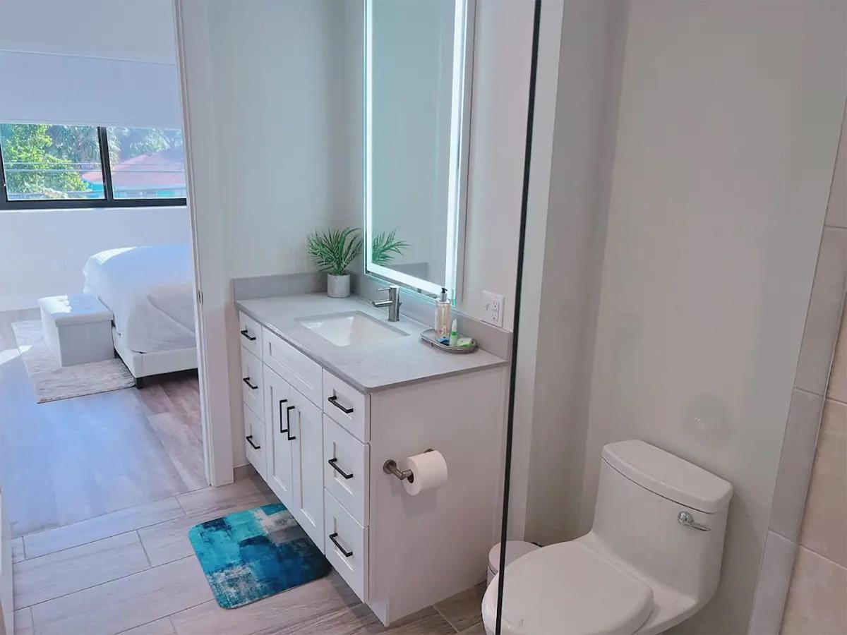 Lux Place And Cozy 3Beds 2Rooms Enjoy Life In Wpb Gym, Ev Station Nearby The Downtown And Beaches Γουεστ Παλμ Μπιτς Εξωτερικό φωτογραφία